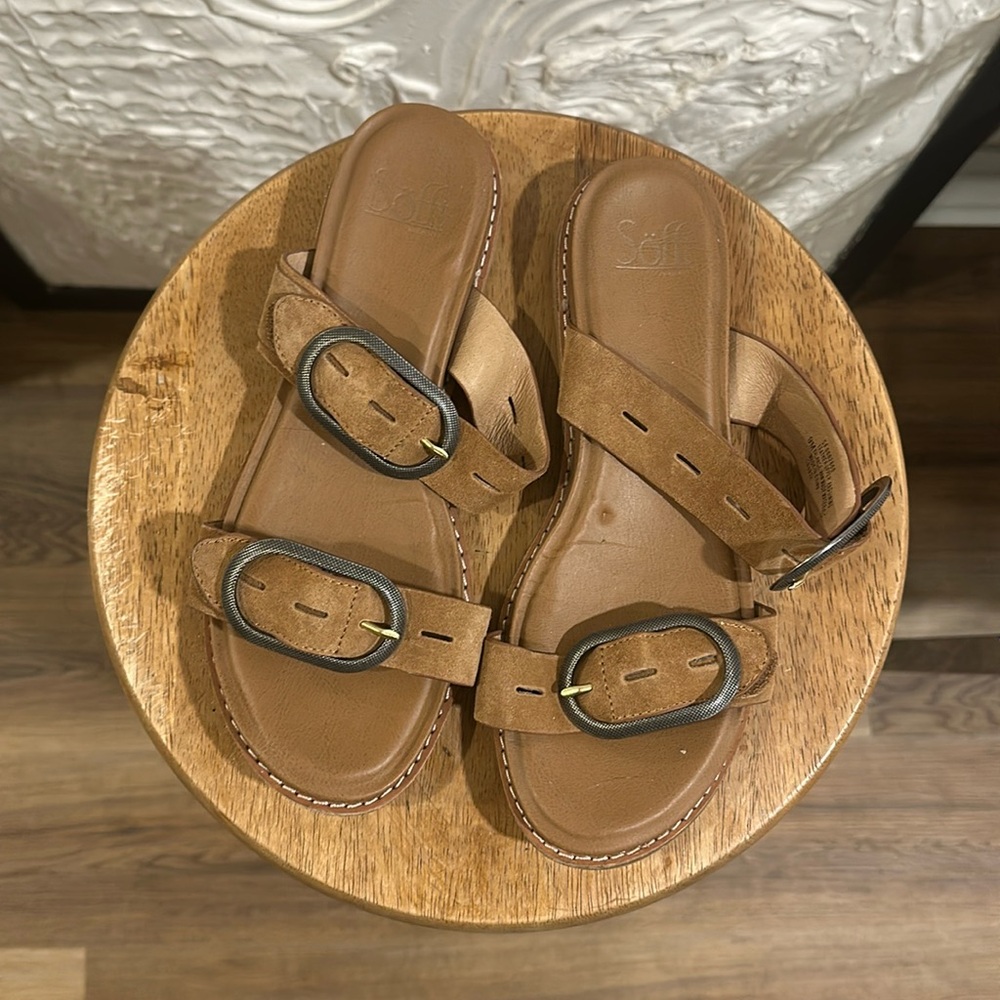 Sofft Tan Leather Sandals with Gunmetal Details